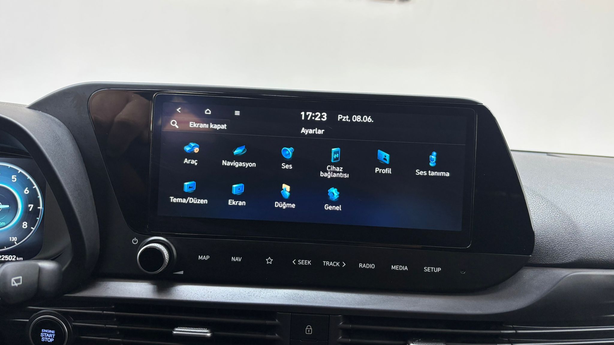 HYUNDAI i20 6